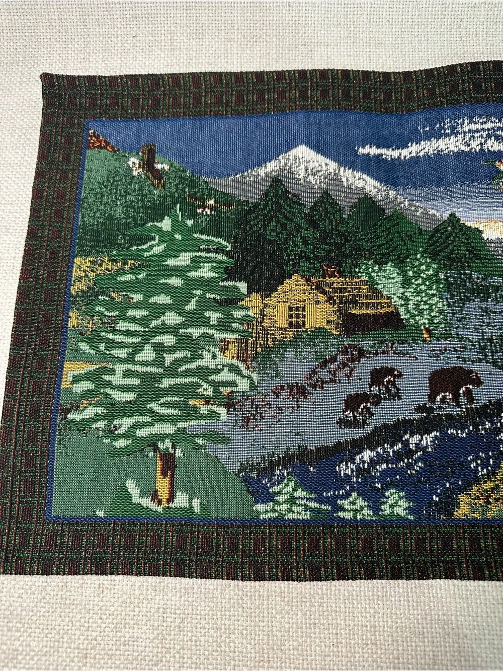 NWT 2 Tapestry Wildlife Bears Placemats 19x13 Cabin Rustic Countrycore
